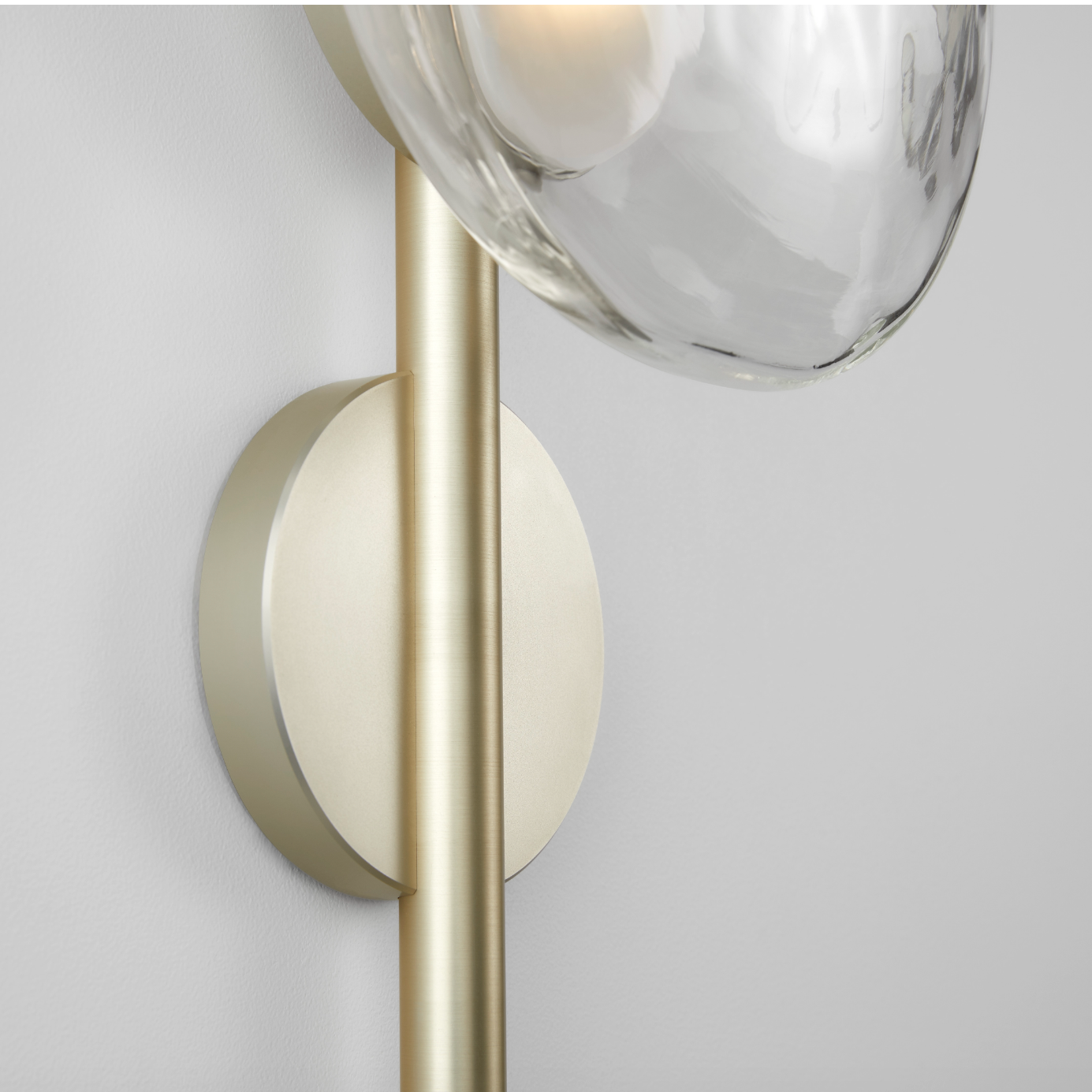 AC603 - Modern Glass Wall Sconce