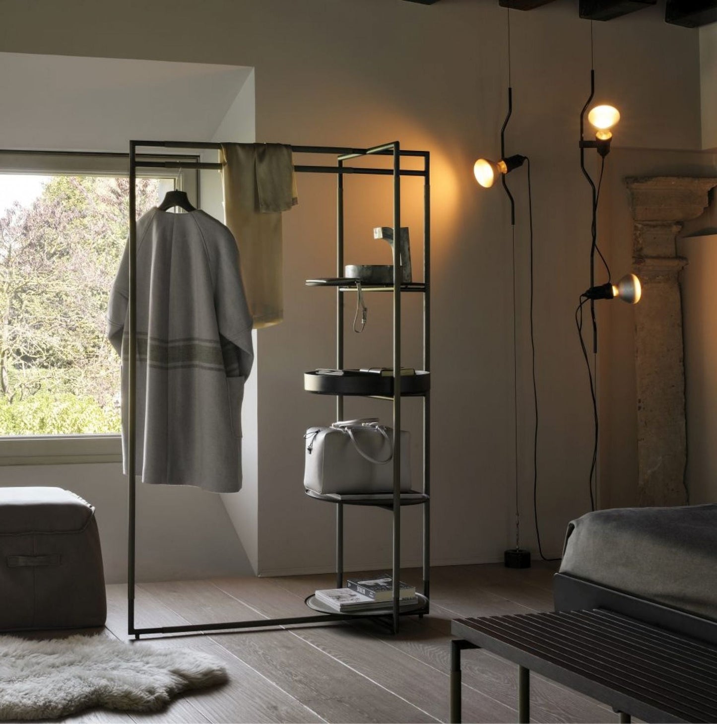 AC194 - Italian Plug In Pendant Light