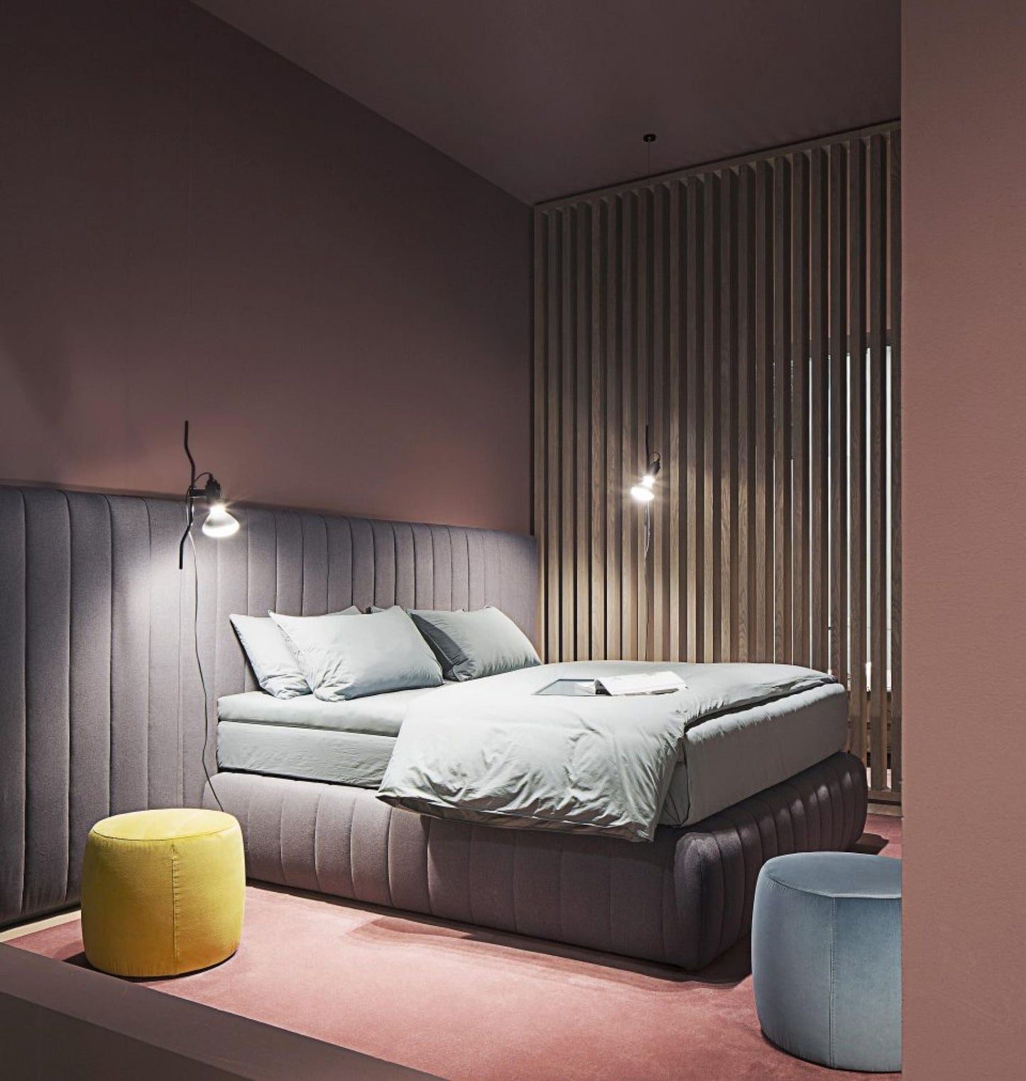 AC194 - Italian Plug In Pendant Light