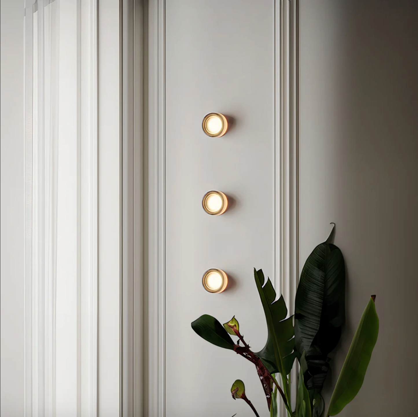 Ahni - Dimmable Wall Lamp